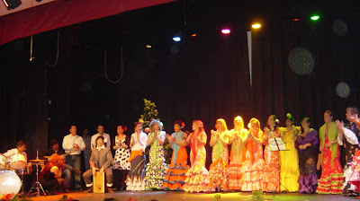 Coro Rociero actuando en Teatro en Villanueva de la Cañada