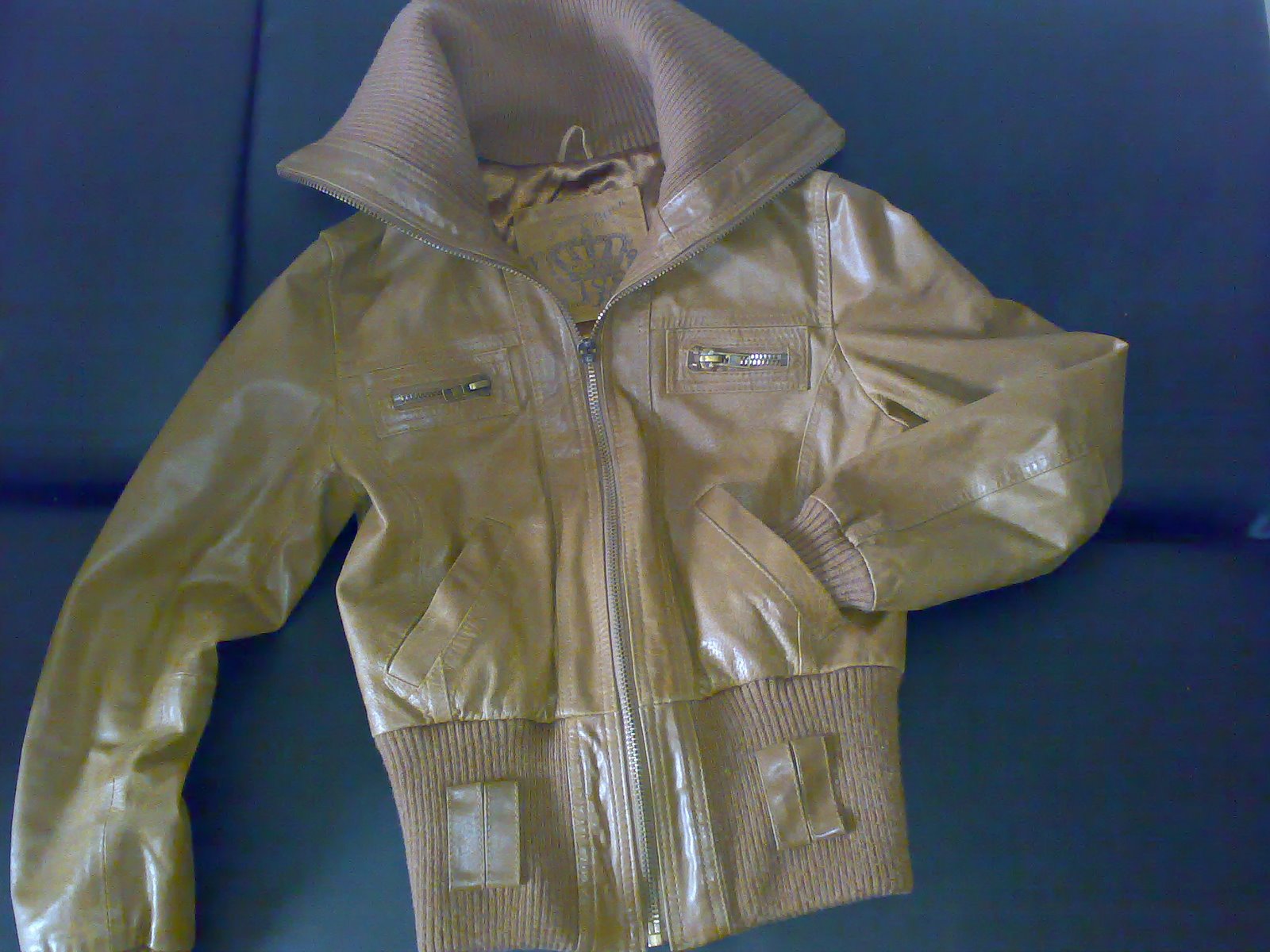 [140520092156.jpg]