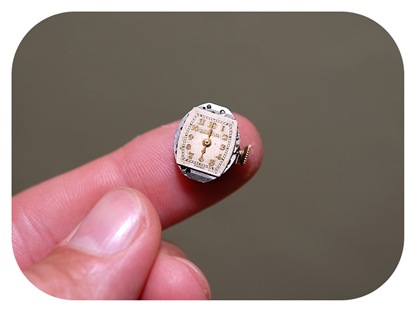 SMALL-WATCH-1