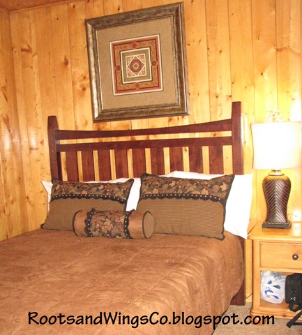 [Bedroom[3].jpg]