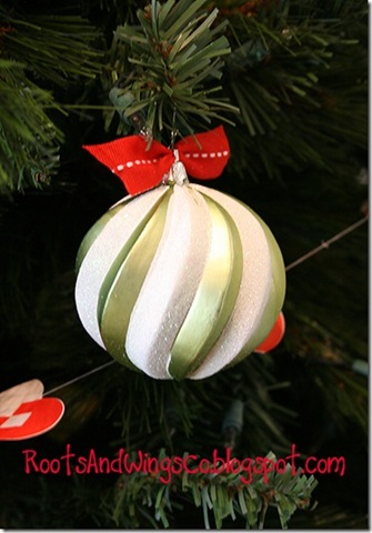 [dressed_up_ornament_thumb4[2].jpg]