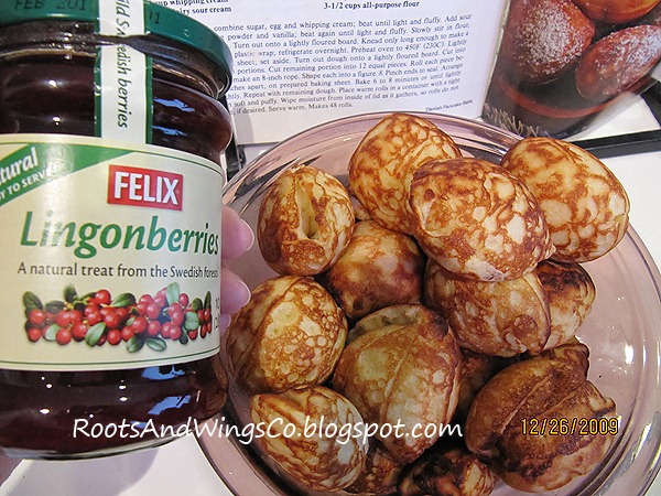 [with Lingonberries[3].jpg]