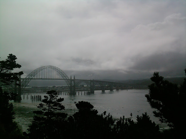 that's a bridge, yep that's a bridge, yep