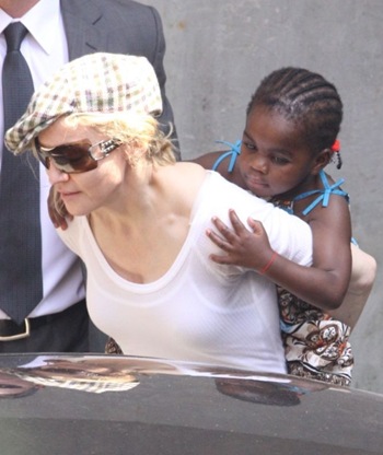 Madonna-Mercy-02