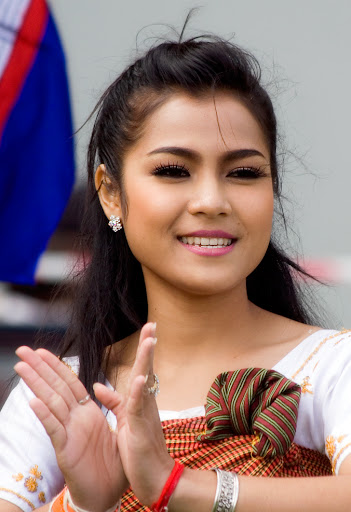 http://lh6.ggpht.com/_o2DK9k3C8FE/SSiOo_Cyr-I/AAAAAAAAAcI/p5QUlXUV35s/s512/cambodian%20%2844%29.jpg