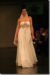 Vestido de noiva linha impérioa de Cristina Lopes - Estilistas criadores de moda noiva - casamento Vestido de noiva linha impérioa de Cristina Lopes - Estilistas criadores de moda noiva - casamento