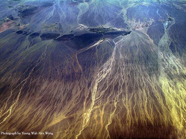 National Geographic Top 35 Photos of 2009 - Photograph by Yoong Wah Alex Wong National Geographic Top 35 Photos of 2009 - Photograph by Yoong Wah Alex Wong