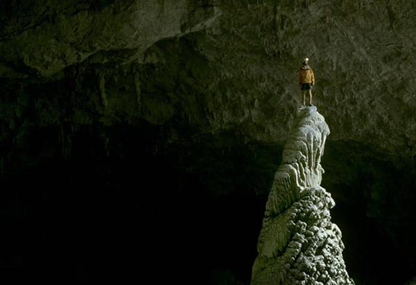 Awesome caves, fantastic caves, amazing caves, spectacular caves, but all natural ones Awesome caves, fantastic caves, amazing caves, spectacular caves, but all natural ones