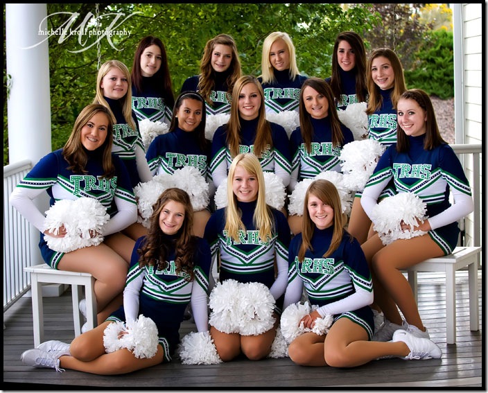 Poms-5 Poms-5