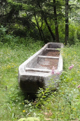 [20100728-58 Fort Clapson , canoe[2].jpg]