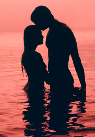 [beach-love-couple-silhouette[5].jpg]