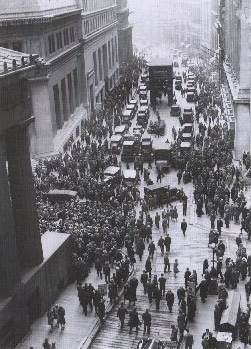 [Crowd_outside_nyse[4].jpg]