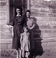1953-orphaloisshirley.jpg