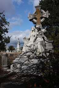 Oakland Cemetery Statue without Lab Color Curves