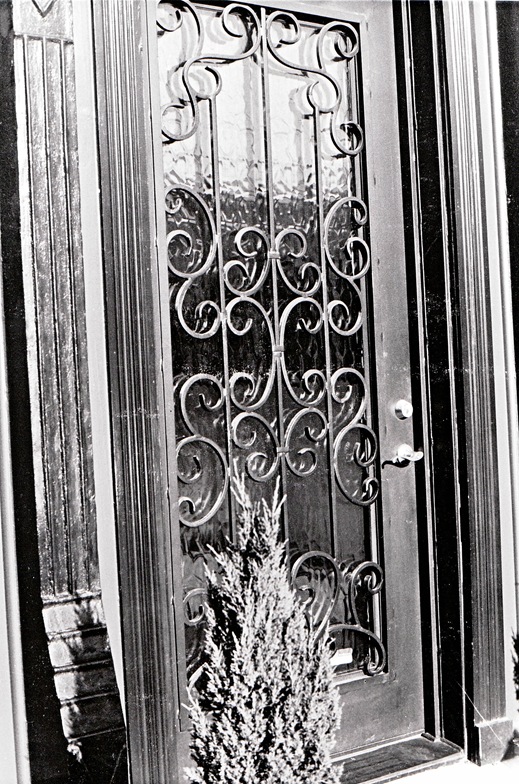 Door2