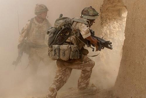 [British troops in Afghanistan[4].jpg]