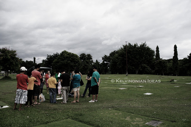 Reminiscing the Past | Photo by Kelvin Servigon Servigon Family