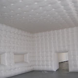 whitebuildin5.jpg