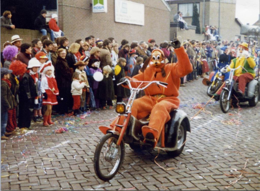 1981 - Carnaval 03.jpg