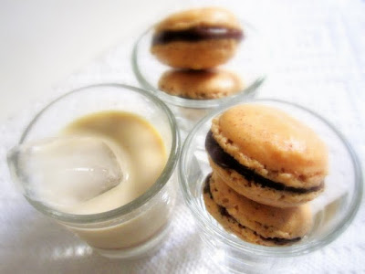 Bailey's Macaron Cocktails/Mactails
