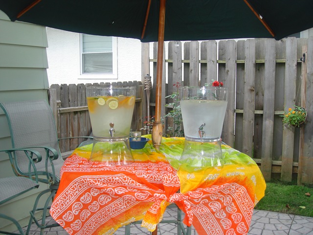 [tropical luau 7 17 10 001.jpg]
