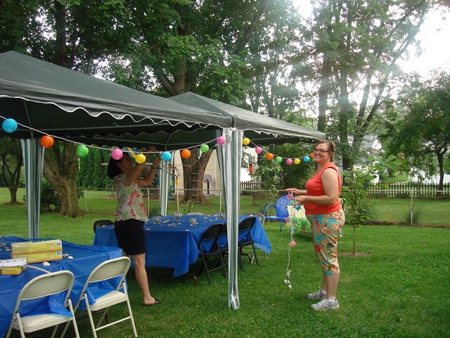 [tropical luau 7 17 10 004.jpg]