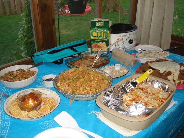 [tropical luau 7 17 10 024.jpg]