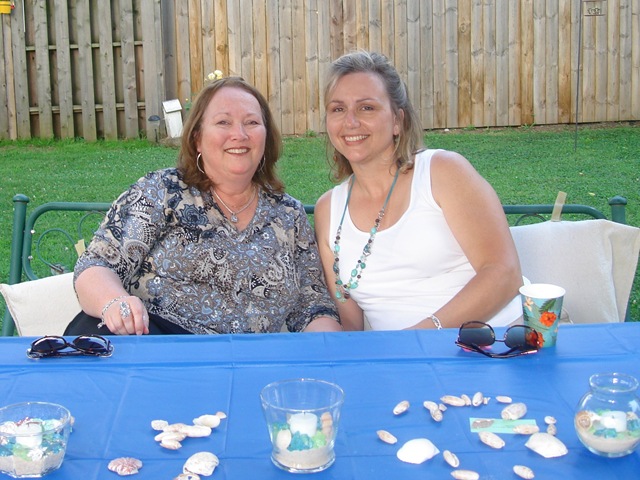 [tropical luau 7 17 10 031.jpg]
