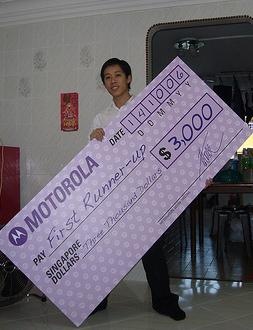 [me and big cheque[8].jpg]