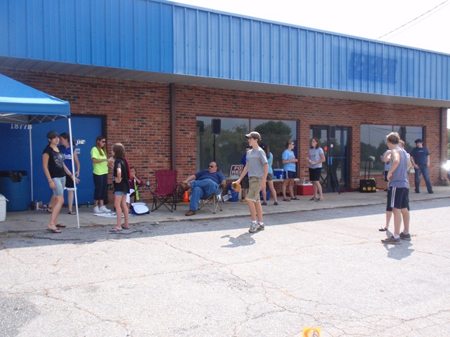[P8270022[7].jpg]