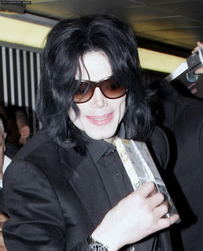 MICHAEL-michael-jackson-13989044-950-1178.jpg