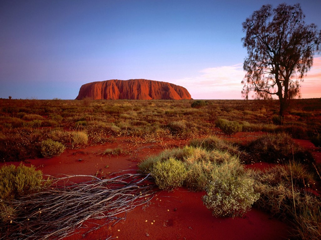 Uluru (Ayers Rock), Northern Territory, Australia. wallpapers-diq.net