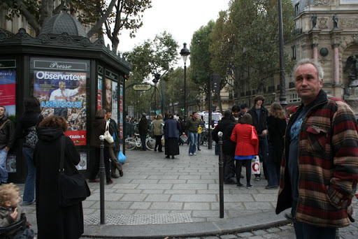 http://lh6.ggpht.com/_pRmtpnQ-g-Y/TP2IQ0L56TI/AAAAAAAAKCw/KN_9ThdR1QU/2008%2010%2025_Paris_0160.jpg