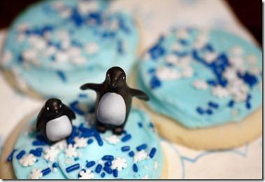 cute-food-penguin-cookies-again