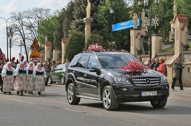 [ParadaKwiatw012.jpg]