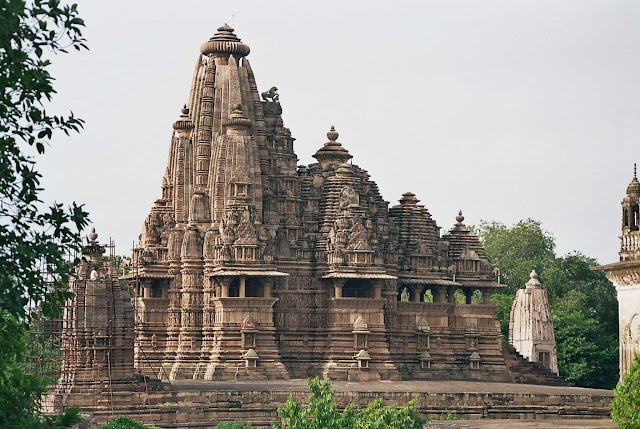 Viajar a Los Templos de Khajuraho, India