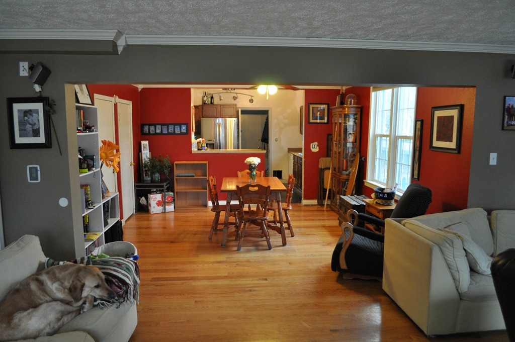 [Look into Dining Room (1 of 1)[6].jpg]