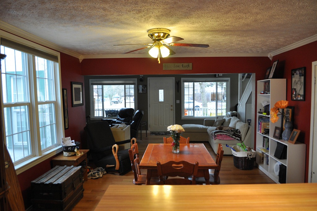 [dining room from kitchen (1 of 1)[6].jpg]