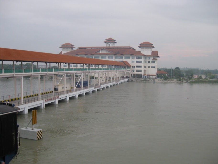 Круизный терминал Port Kelang, дорога в Куала-Лумпур