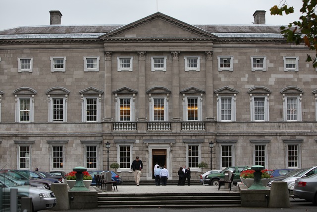 [Leinster House[3].jpg]