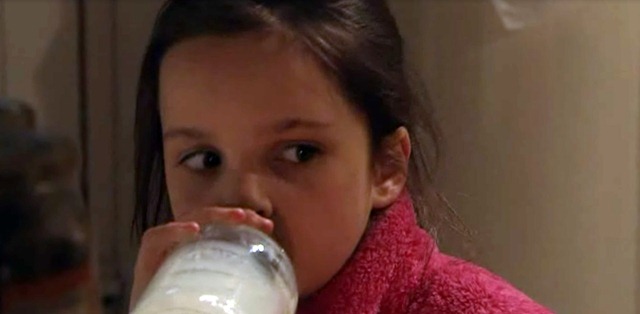 [May-20-2011-amy-milk[5].jpg]