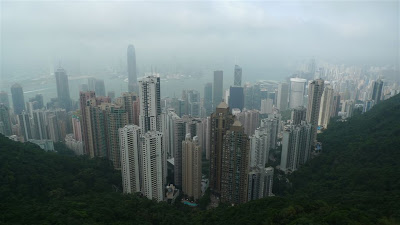 The peak by day