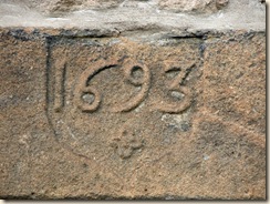 1693