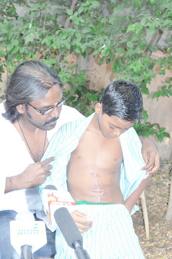 Vijay Charity saves boy life