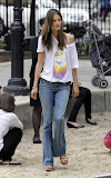 Alessandra Ambrosio - Desert Eagle oversized v-neck tee