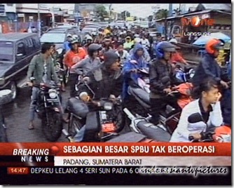West Sumatra Earth Quake 4 West Sumatra Earth Quake 4