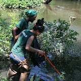 The Green Teams found out that it's a little bit difficult to keep one's footing!