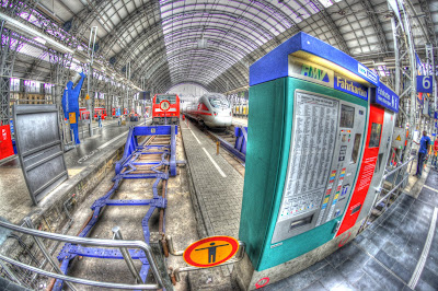 DSC07376_7_8_tonemapped.jpg