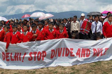 [peace march[2].jpg]