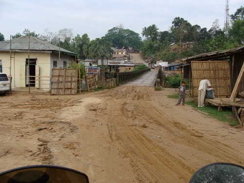 [The border Bridge the Divides Mizoram and Tripura[2].jpg]
